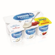 Iogurte Grego sabor Tradicional e Morango Nestlé 600g